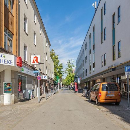Limehome Oberhausen Paul-Reusch-Str Exteriör bild