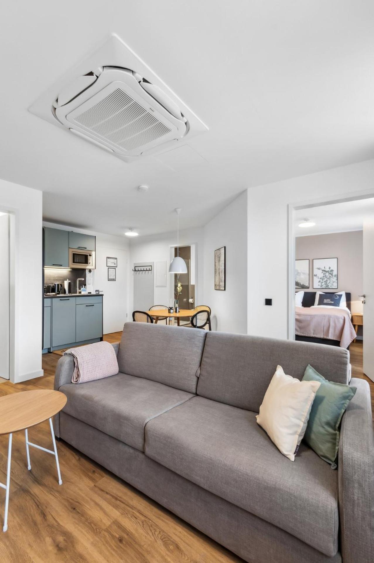 Limehome Oberhausen Paul-Reusch-Str Exteriör bild