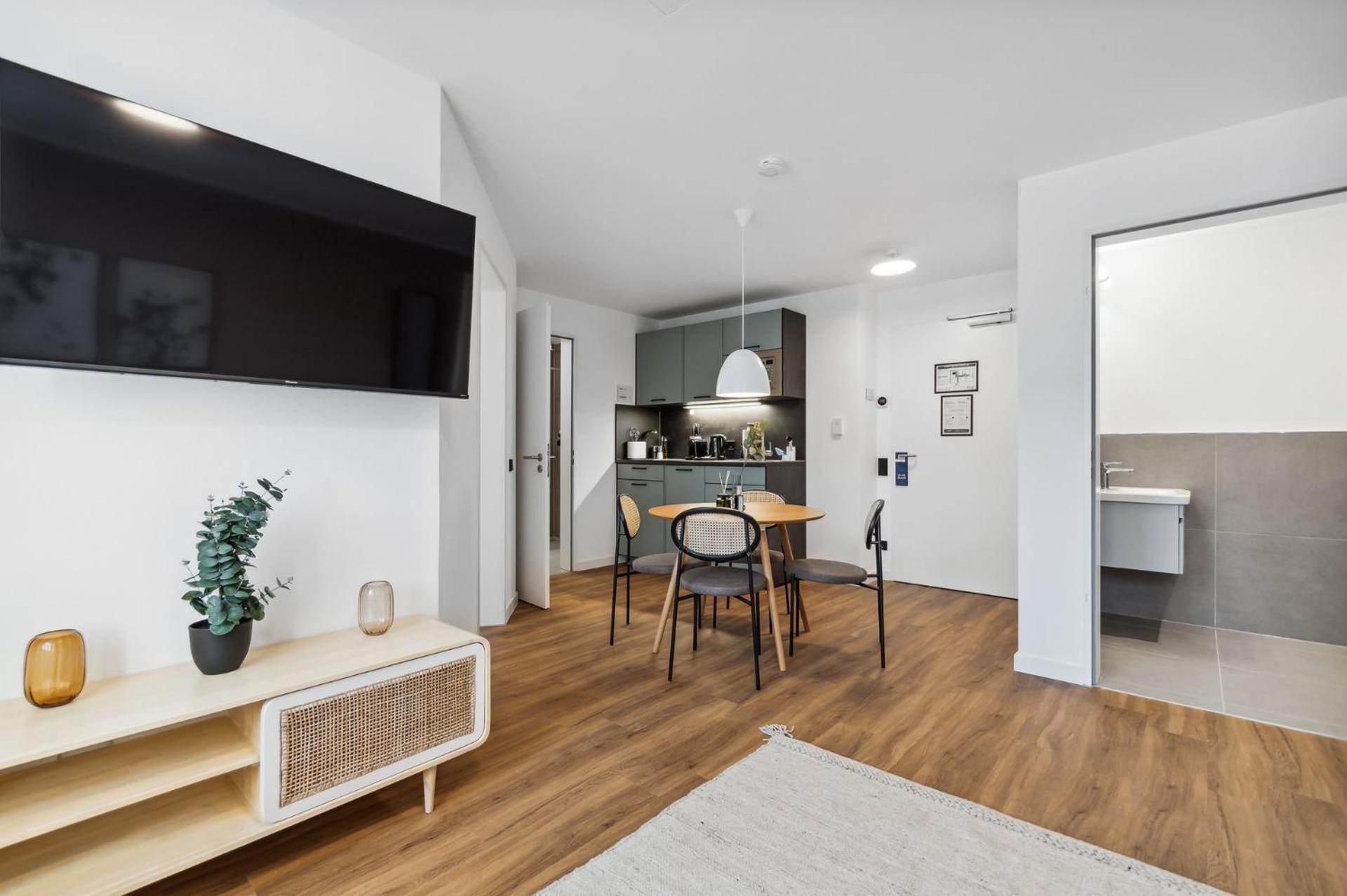 Limehome Oberhausen Paul-Reusch-Str Exteriör bild