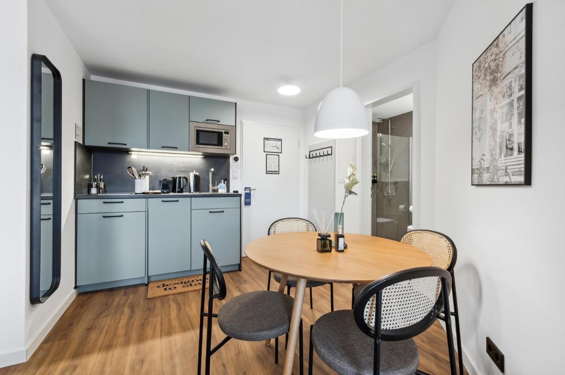Limehome Oberhausen Paul-Reusch-Str Exteriör bild